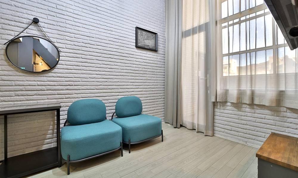 Seomyeon Hound Hotel 1St Street Busan Phòng bức ảnh